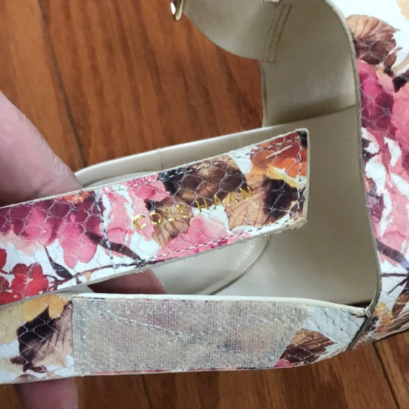 Cole Haan Zerogrand Floral Sandals - Picture 11 of 13